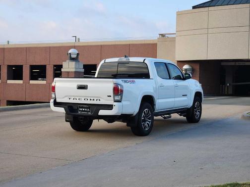 2023 Toyota Tacoma TRD Sport