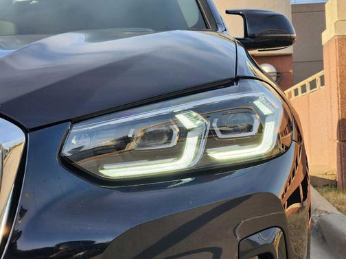 2023 BMW X4 M40i