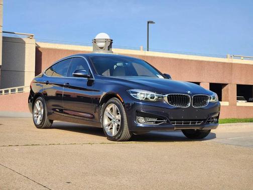 2017 BMW 330 Gran Turismo i xDrive