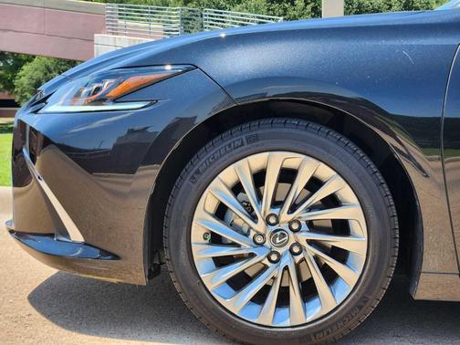 2019 Lexus ES 350 Ultra Luxury