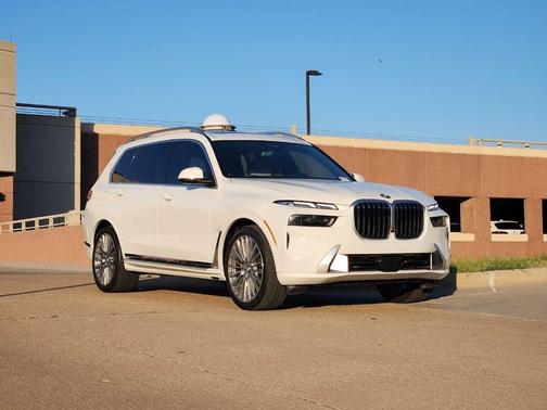 2023 BMW X7 xDrive40i