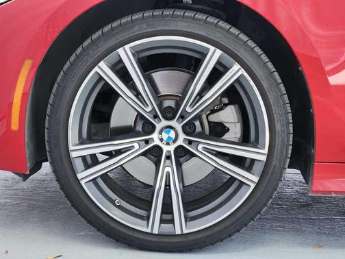 2023 BMW 330 i