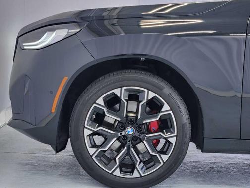 Black Sapphire Metallic 2025 BMW X3 30 xDrive
