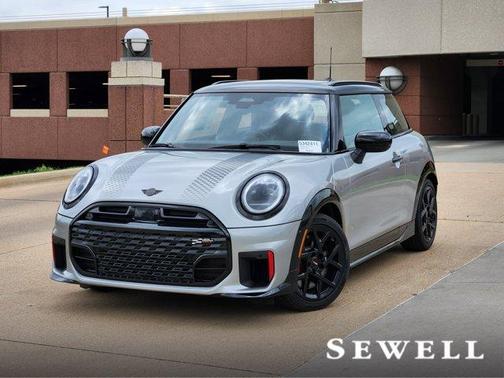 2025 MINI Hardtop JCW