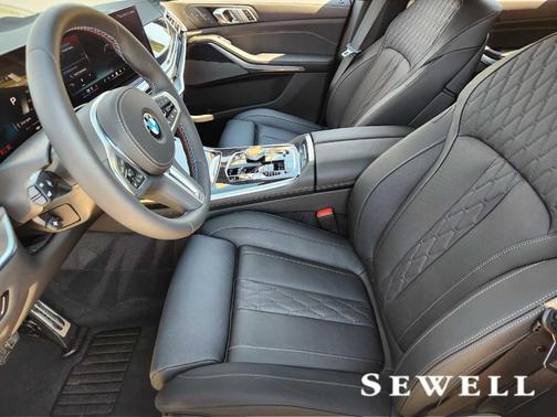 2026 BMW X7 M60i