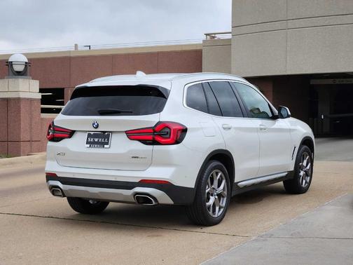 2023 BMW X3 sDrive30i