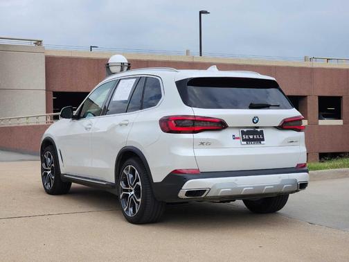 2022 BMW X5 sDrive40i