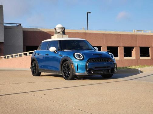 2024 MINI Hardtop Cooper S