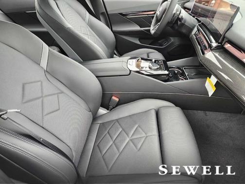 2026 BMW 550e xDrive