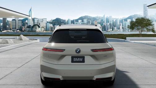 2026 BMW iX xDrive60