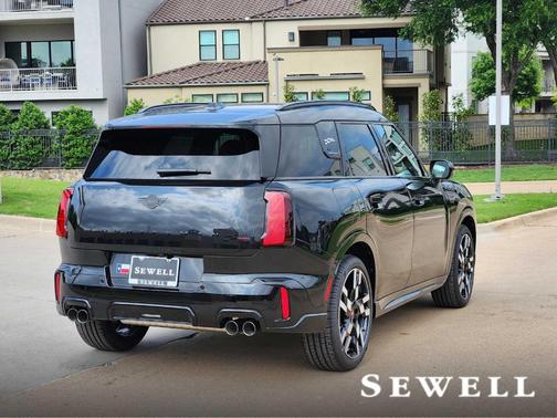 2025 MINI Countryman John Cooper Works