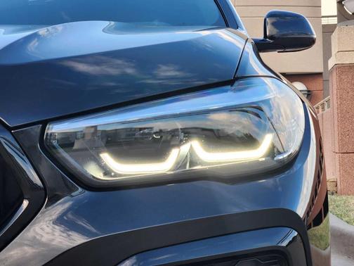2023 BMW X6 xDrive40i