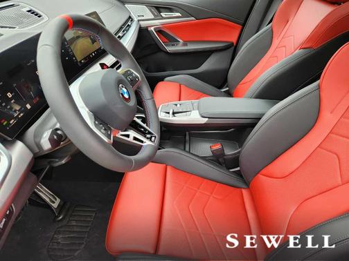 2025 BMW X2 M35i