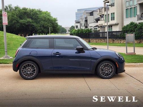 2025 MINI Hardtop Cooper