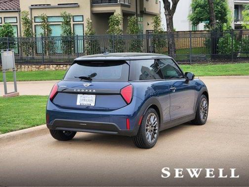 2025 MINI Hardtop Cooper