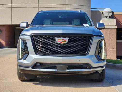 2025 Cadillac Escalade ESV Sport Platinum