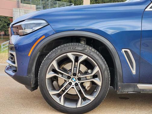 2023 BMW X5 sDrive40i