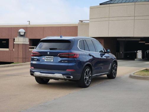 2023 BMW X5 sDrive40i