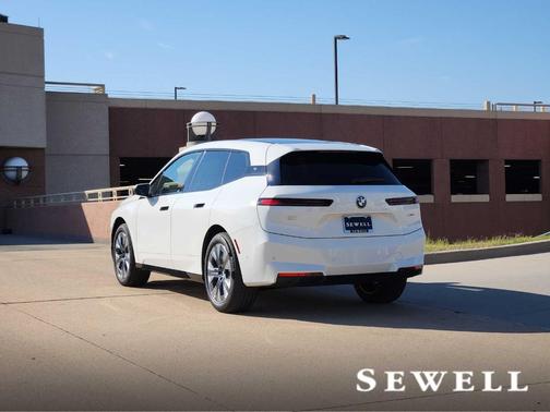 2026 BMW iX xDrive45