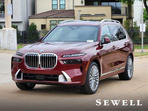 2025 BMW X7 xDrive40i