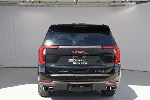 Onyx Black 2025 GMC Yukon AT4 Ultimate