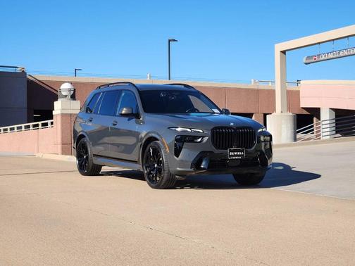 2024 BMW X7 xDrive40i