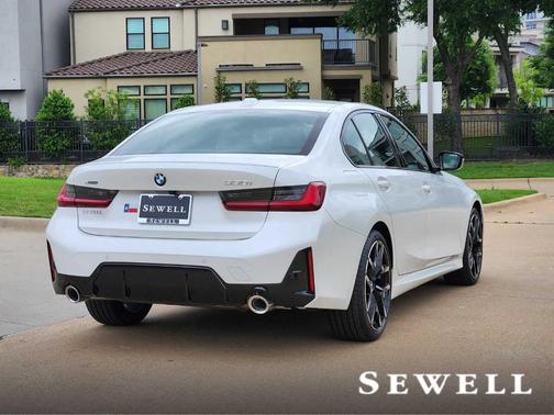 2025 BMW 330 i xDrive