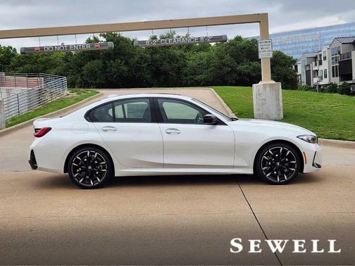 2025 BMW 330 i xDrive