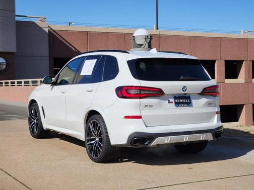 2022 BMW X5 sDrive40i