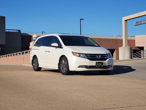 2015 Honda Odyssey Touring Elite