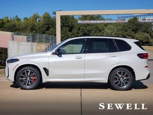 2026 BMW X5 M60i