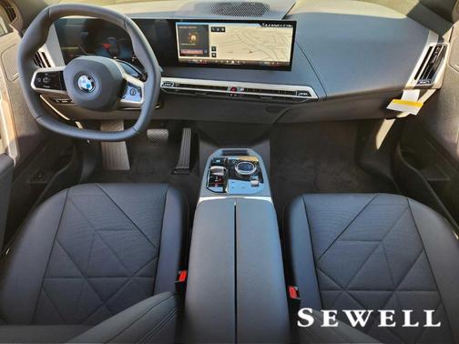 2026 BMW iX xDrive45