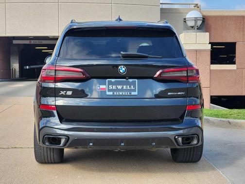 2023 BMW X5 sDrive40i