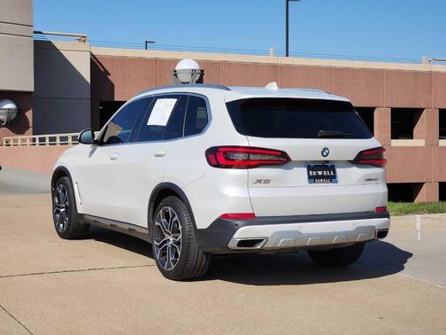 2022 BMW X5 sDrive40i