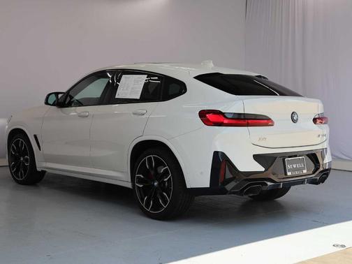 Alpine White 2024 BMW X4 M40i