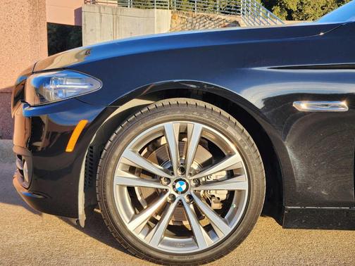 2016 BMW 528 i