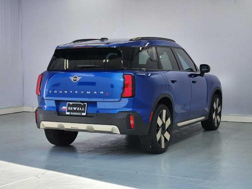 2025 MINI Countryman S