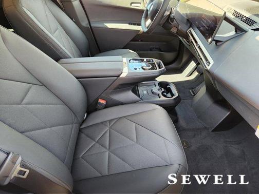2026 BMW iX xDrive60