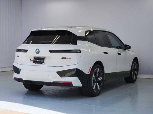 Alpine White 2023 BMW iX M60