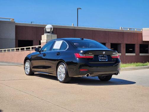 2024 BMW 330 i xDrive