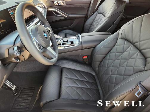 2026 BMW X6 xDrive40i