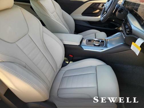 2026 BMW M240 i xDrive