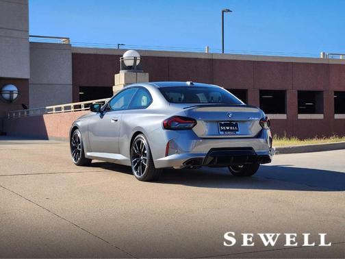 2026 BMW M240 i xDrive