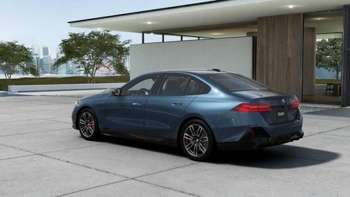 2026 BMW 540 i xDrive