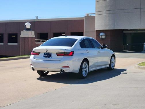 2025 BMW 330 i