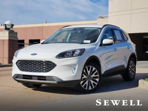 2021 Ford Escape Titanium