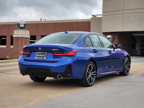 2023 BMW 330e 330e