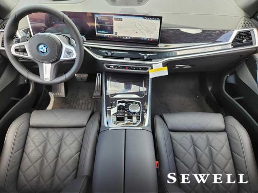 Tanzanite Blue II Metallic 2026 BMW X5 PHEV xDrive50e