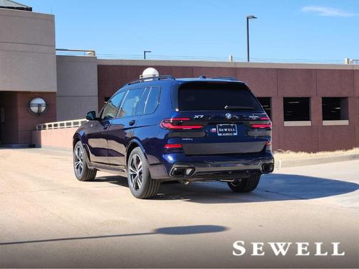 2026 BMW X7 xDrive40i