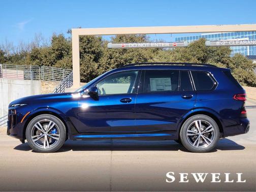 2026 BMW X7 xDrive40i